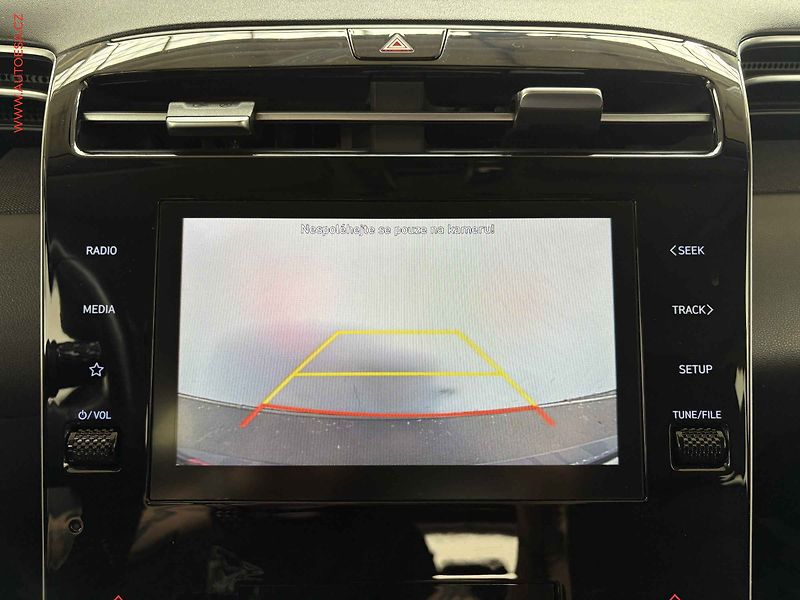 Hyundai Tucson (2021) 1.6 T-GDi 48V, ČR, Smart, AT - fotka 13 z 16