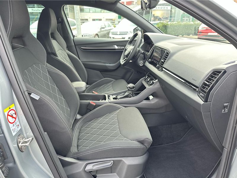 Škoda Karoq (2026) 1,5 TSI 110 kW 7-stup. automat - fotka 24 z 25