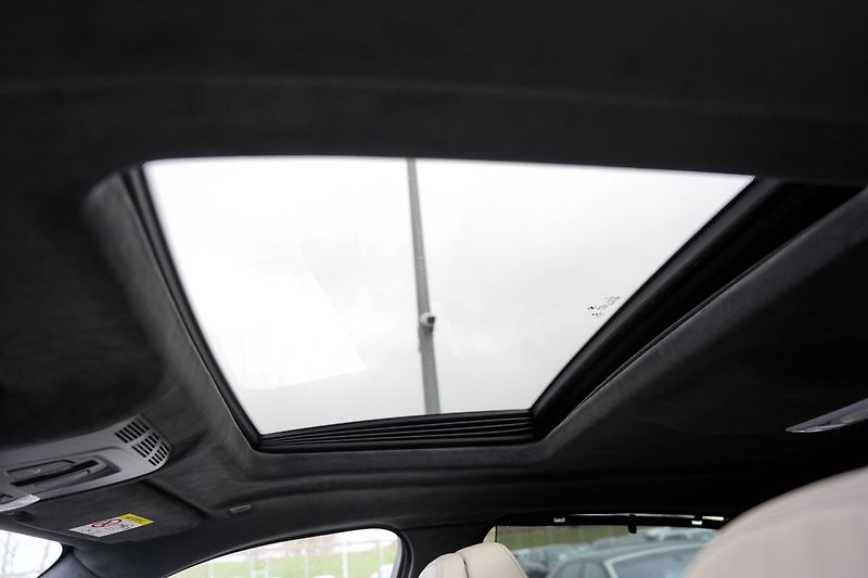 BMW X6 M50d xDrive/280 KW/20/B&O/ČR - fotka 43 z 48