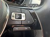Volkswagen Passat (2018) 2.0TDi, DSG, navi, TZ - náhled 12
