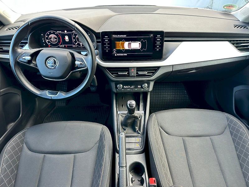Škoda Scala (2021) 1.6 TDI 85kW Ambition - fotka 5 z 24