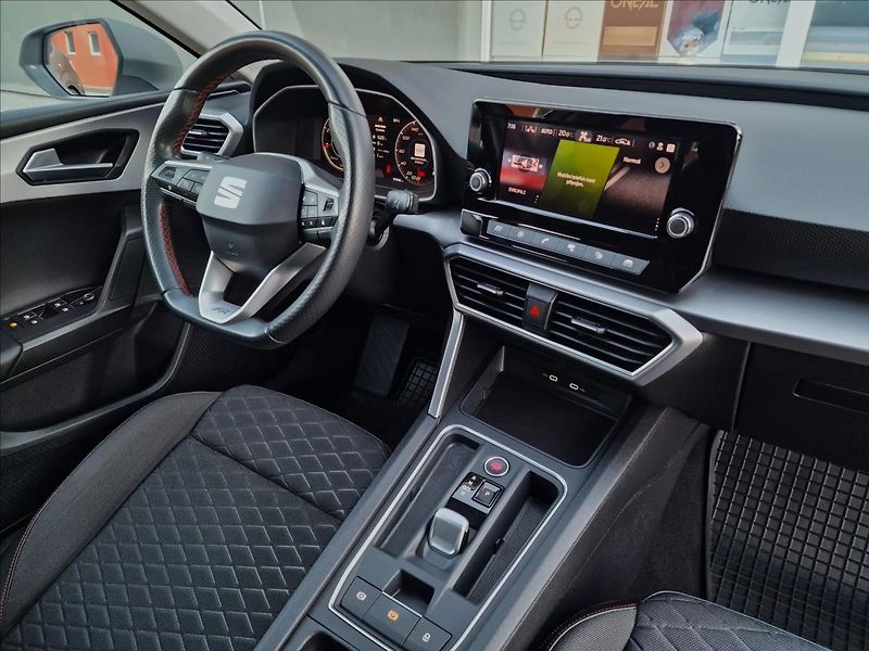 Seat Leon 2.0TDI 110kW DSG FR ST,1.Maj - fotka 40 z 50
