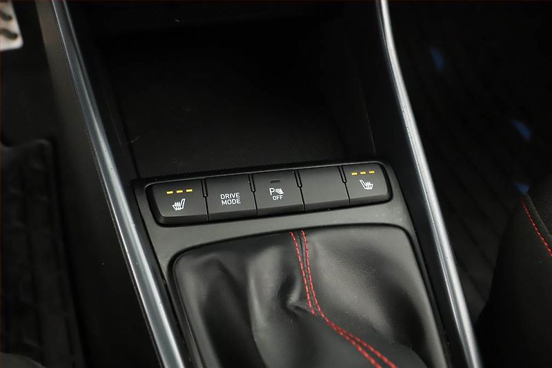 Hyundai i20 (2022) N Line 1.0 T-GDI, ČR,1.maj - fotka 14 z 15