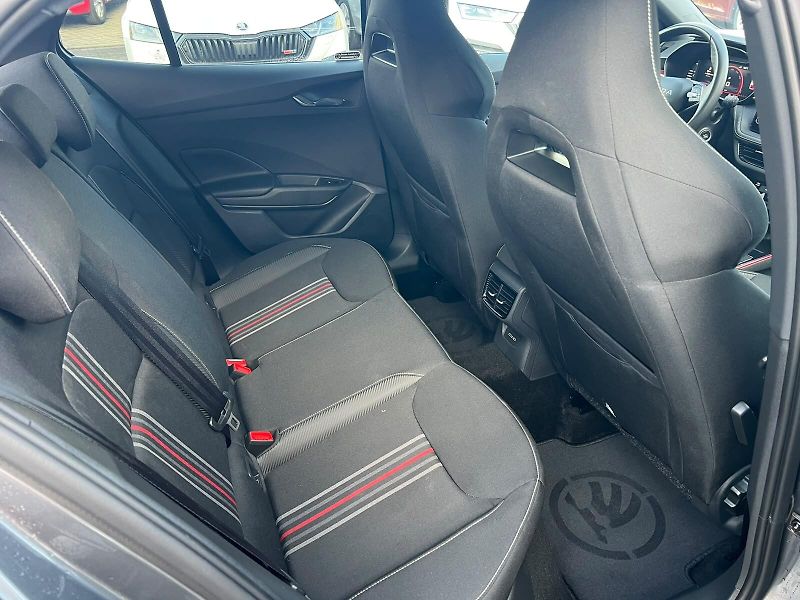 Škoda Fabia Monte Carlo 1,0 TSI 85KW DSG - fotka 22 z 26