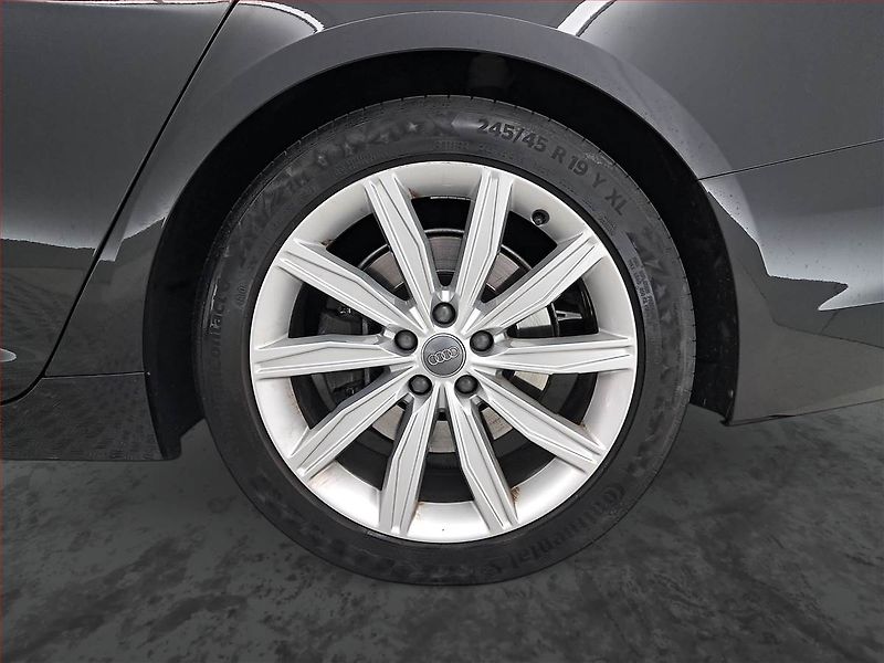 Audi A6 (2018) S line 50 TDI - fotka 15 z 20