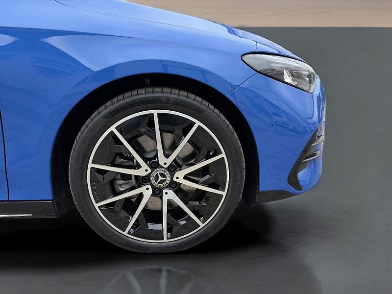 Mercedes-Benz CLA 250+  EQ - fotka 15 z 15