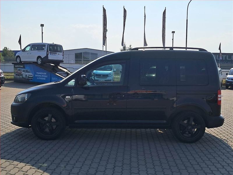 Volkswagen Caddy (2011) 1.6 TDI, 7Míst, DPH - fotka 3 z 11