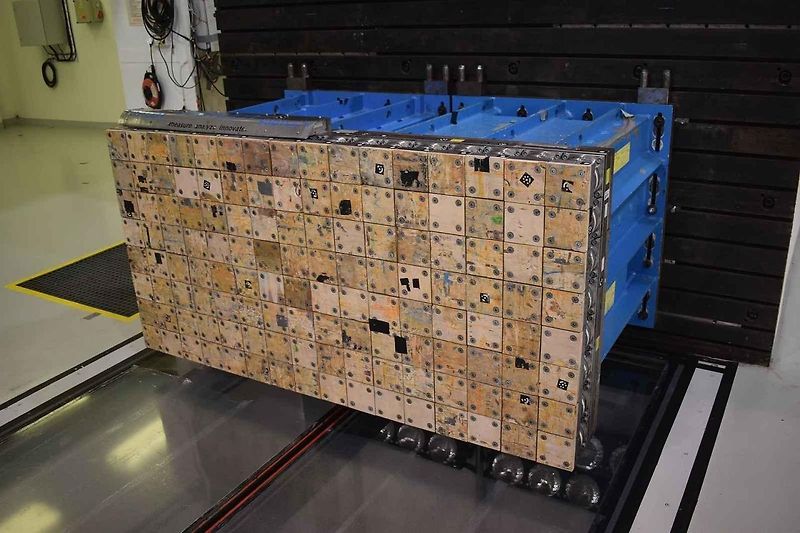 V crashové laboratoři Škody ročně nabourají stovky aut