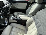 BMW Řada 5 (2018) 540D xDrive Luxury - CZ - náhled 9
