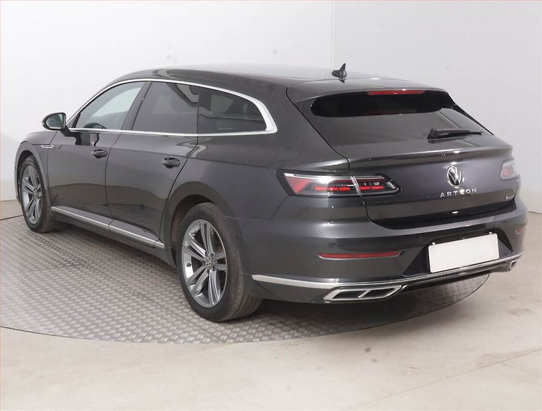 Volkswagen Arteon (2021) R-line 2.0 TDI - fotka 4 z 18
