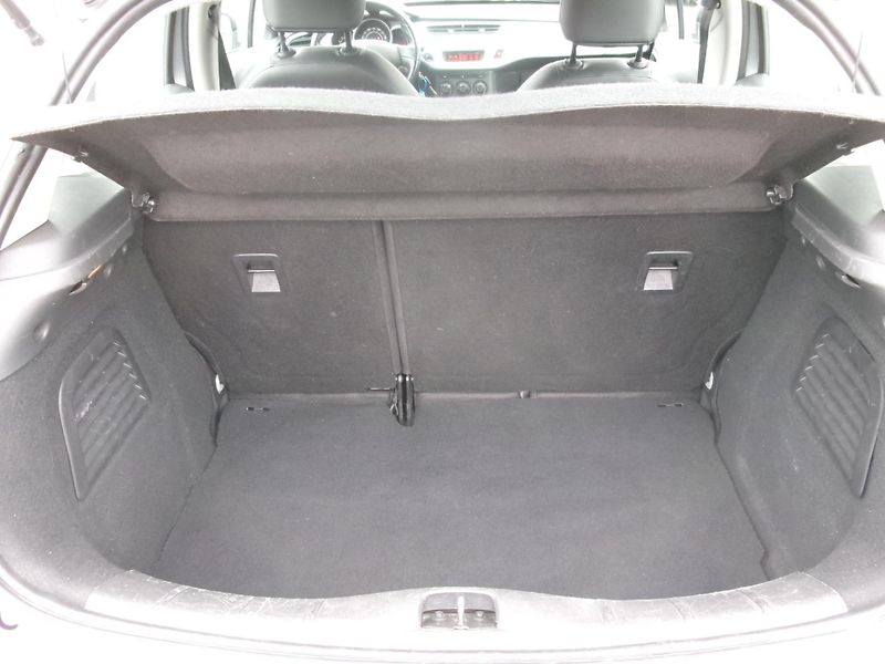 Citroën C3 (2013) 1,6HDI KLIMA TEMP  - fotka 14 z 25