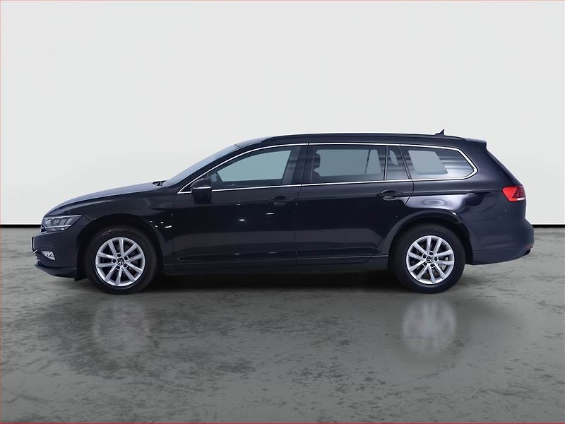 Volkswagen Passat (2021) Business 2.0 TDI, Automat - fotka 3 z 21
