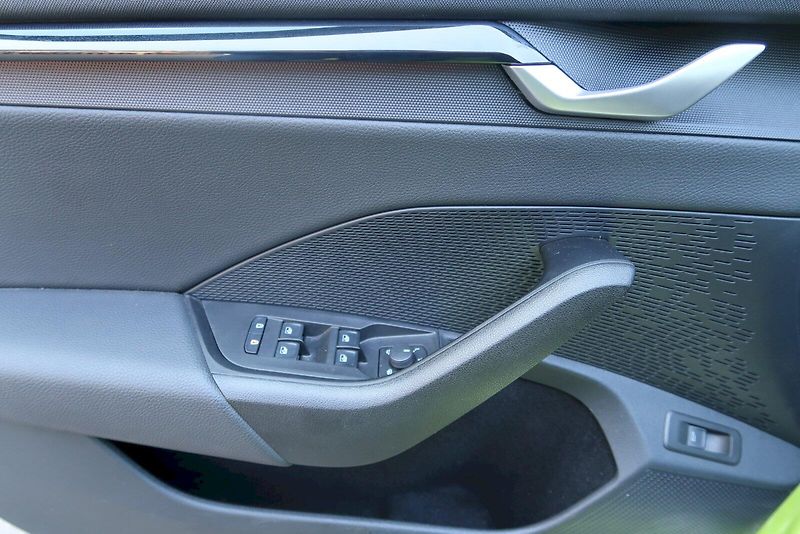 Škoda Octavia (2024) Sportline 1.5 TSI 110 kW  DSG - fotka 16 z 28