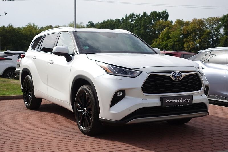Toyota Highlander 2,5HSD Executive + Skyview (Pr - fotka 3 z 38