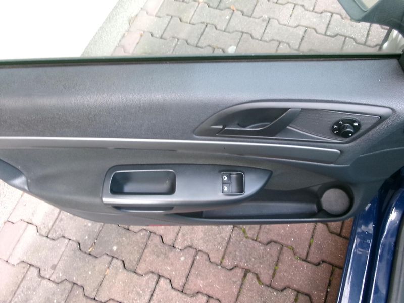 Škoda Octavia (2012) 1,2 TSI KLIMA  - fotka 18 z 25