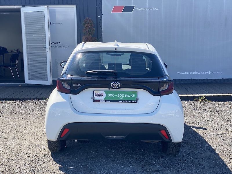 Toyota Yaris 1.5i, ČR-1m, ComTech, DPH - fotka 6 z 26