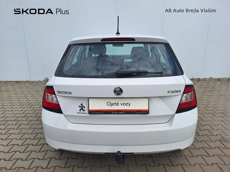 Škoda Fabia (2016) 1.2 TSI / 66kW / 5MP / Ambitio - fotka 9 z 30