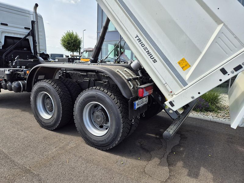 MAN TGS 33.520 6x6 MEILLER-KIPPER  - fotka 4 z 20