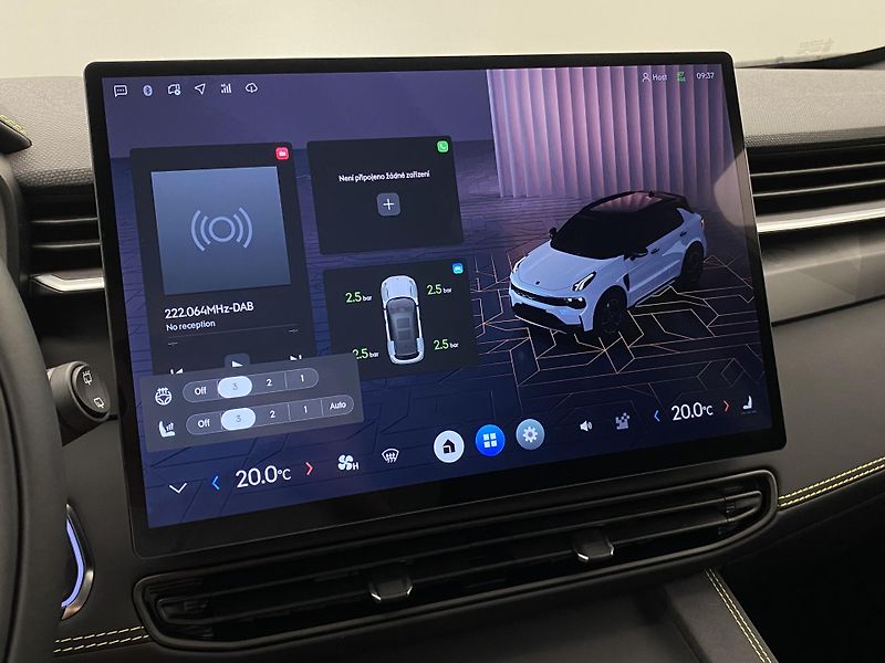 Lynk & Co 01 (2025) 01 MORE PHEV DEMO - fotka 38 z 102