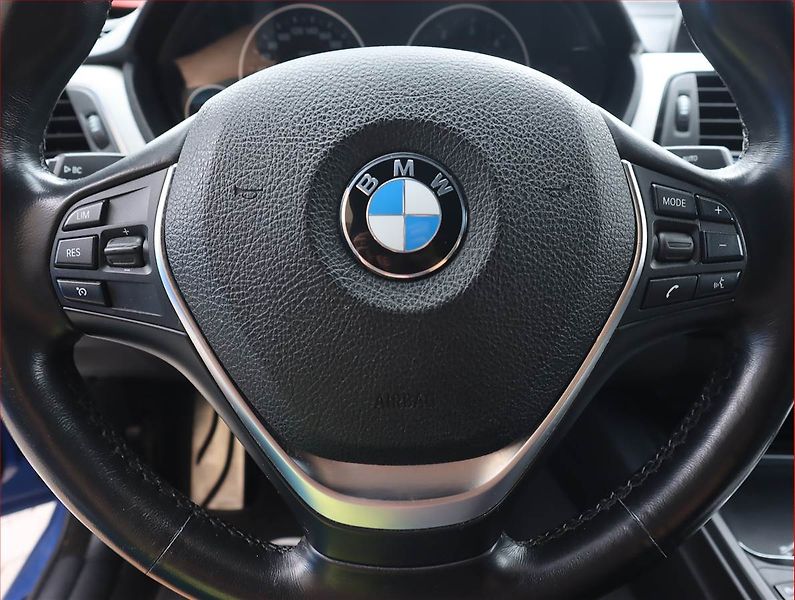 BMW Řada 4 (2019) 418d, Automat, Serv.kniha - fotka 21 z 21