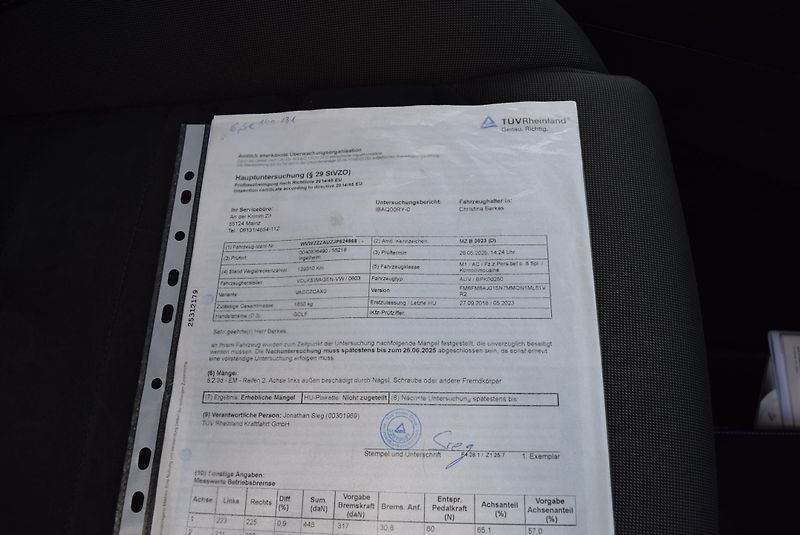 Volkswagen Golf Variant (2018) 1.4TSI 92kw CLBMT TAŽ NAVI APP - fotka 43 z 44