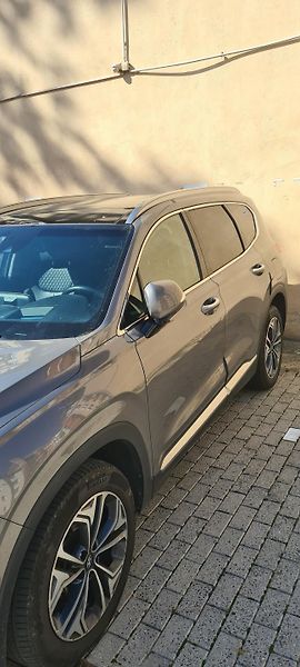 Hyundai Santa Fe (2018) - fotka 3 z 10