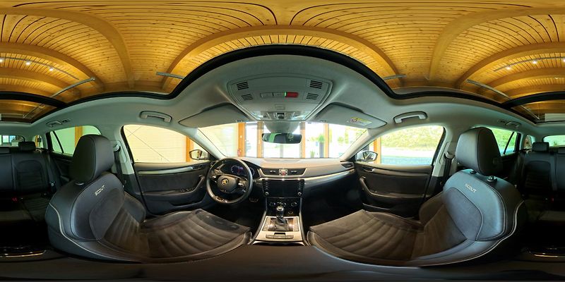 Škoda Superb 2.0 TSi 206 Kw DSG 4x4 Scout - fotka 32 z 32