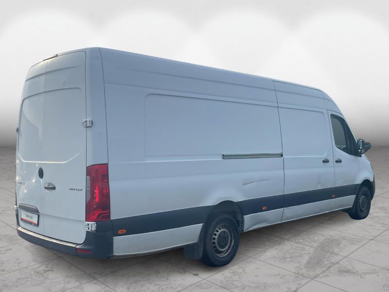 Mercedes-Benz Sprinter 319 CDI  3.0 V6  XL - fotka 2 z 22