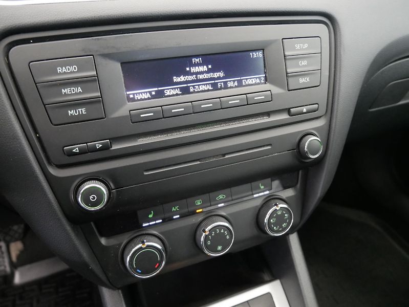 Škoda Octavia - fotka 18 z 22