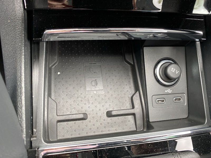 Škoda Kodiaq (2023) 2.0 TDI 4x4 DSG L&K - fotka 34 z 38
