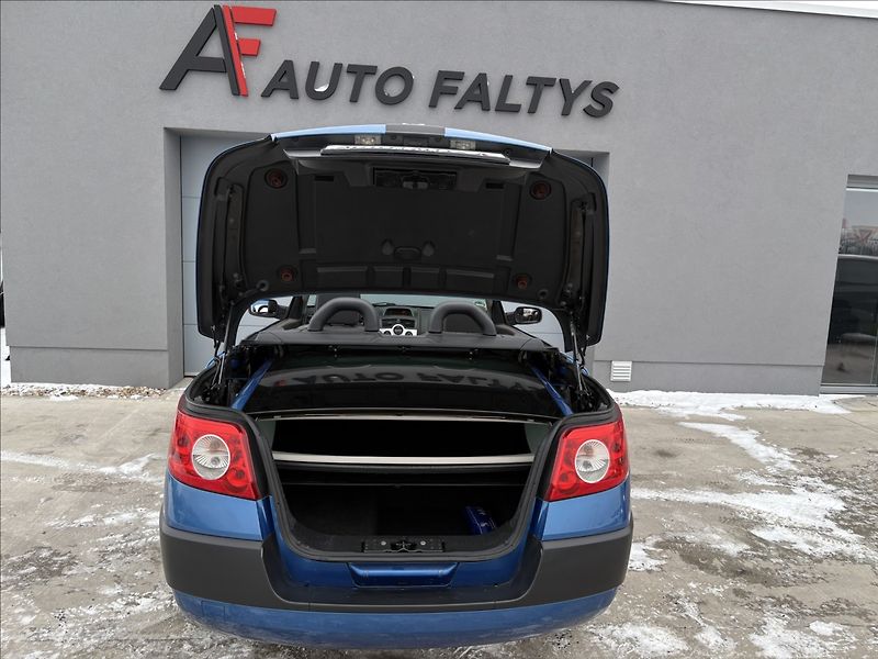 Renault Mégane 2,0 i 99 KW KABRIOLET - fotka 20 z 21