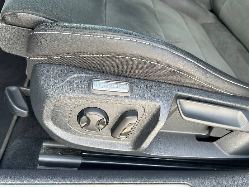 Volkswagen Arteon Elegance 7DSG 2,0TDI - fotka 7 z 26