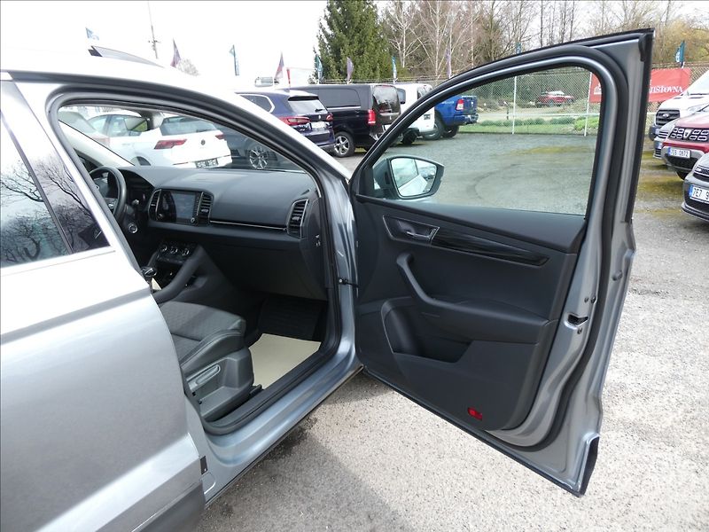 Škoda Karoq 2,0 TDi 110kW,DSG,4x4,1majitel - fotka 25 z 45