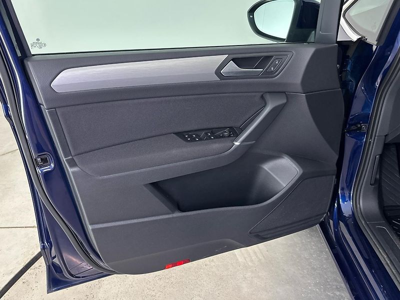 Volkswagen Touran Maraton Edition DSG - fotka 13 z 30