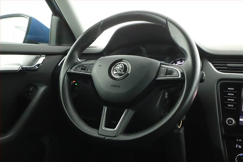 Škoda Octavia (2020) Ambition 1.5 TSI, ČR,1.maj - fotka 8 z 19