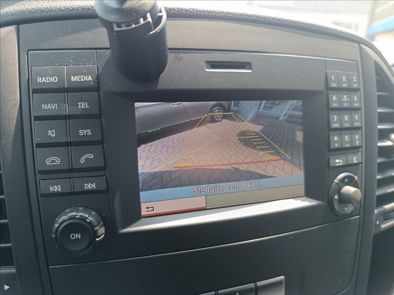 Mercedes-Benz Vito 1,6 111 CDi Nosnost 1050kg - fotka 17 z 23