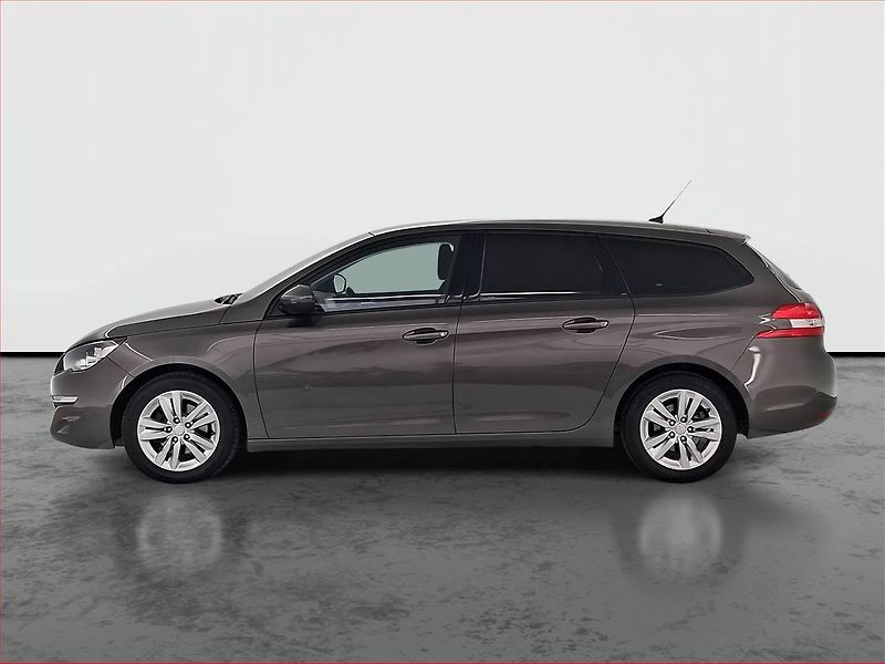 Peugeot 308 (2014) 1.6 e-HDi, Serv.kniha - fotka 3 z 20