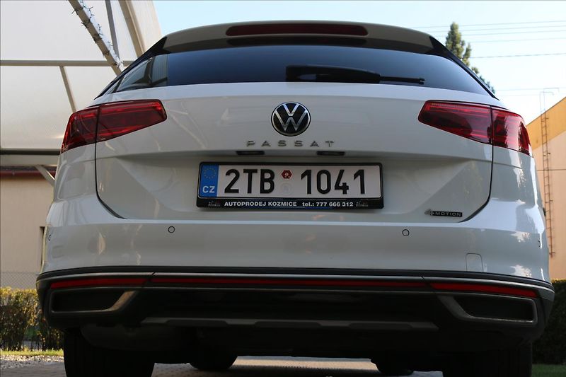 Volkswagen Passat 2,0 ALLTRACK, ČR, 4Motion,DSG - fotka 12 z 75