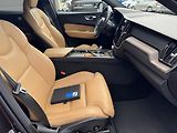 Volvo XC60 (2021) 2.0D B4 AWD Inscription - náhled 18