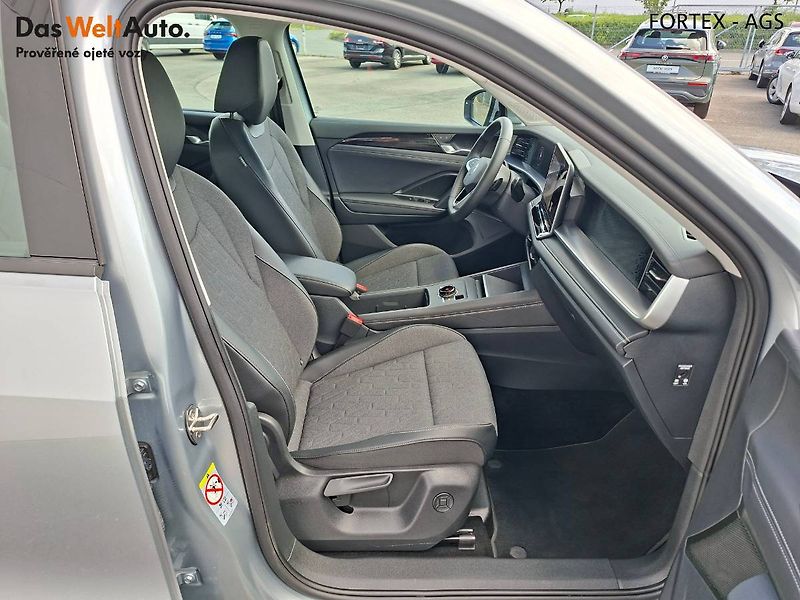Volkswagen Tayron (2025) 1.5 TSI,110kW,DSG,LED MATRIX - fotka 13 z 30