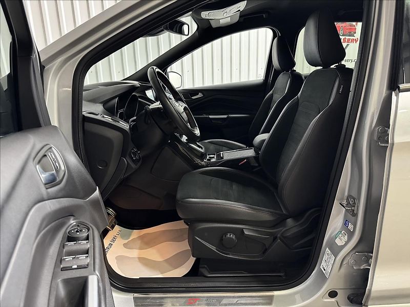 Ford Kuga 1.5EB 134kW AWD ST-LINE 57KM! - fotka 30 z 42