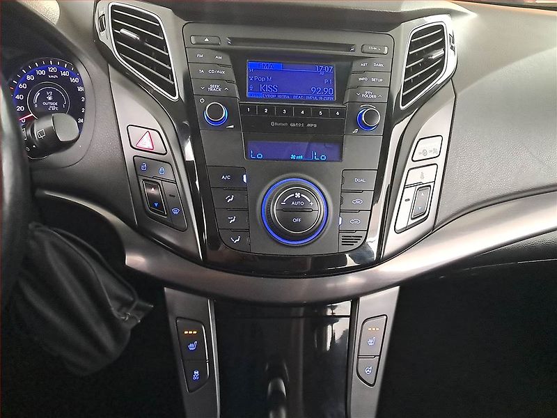 Hyundai i40 (2014) 1.7 CRDi, Serv.kniha, Tempomat - fotka 12 z 20