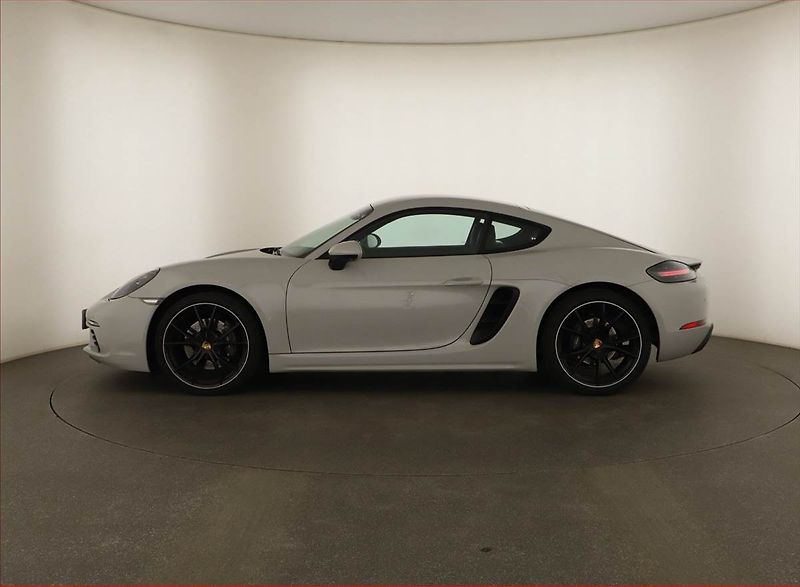 Porsche Cayman (2019) 718 2.0 - fotka 3 z 18
