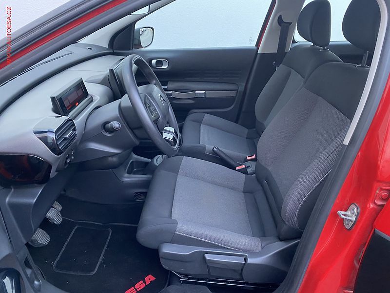 Citroën C4 Cactus (2017) 1.2 PT, Feel - fotka 9 z 14
