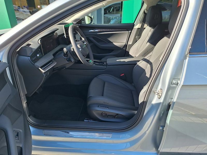 Škoda Superb L&K 2,0TDI 142kW - fotka 9 z 11