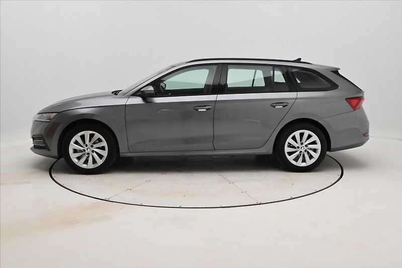 Škoda Octavia 2,0 TDI 110 KW DSG EL.KUFR Zár - fotka 8 z 31