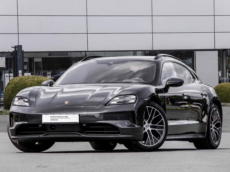 Porsche Taycan 4S Sport Turismo 360 HuD InnoD - fotka 1 z 25