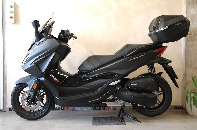 Honda Forza 125 ABS (2023) Forza 125 - 1.maj, serviska, k - fotka 13 z 20