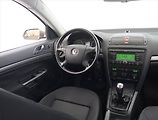 Škoda Octavia (2005) 2.0 TDI, Tempomat - náhled 7