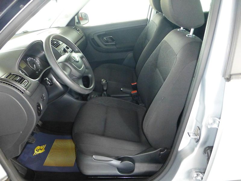 Škoda Fabia (2011) 1,2TSI*KLIMATIZ**ALU KOLA**ESP - fotka 10 z 23